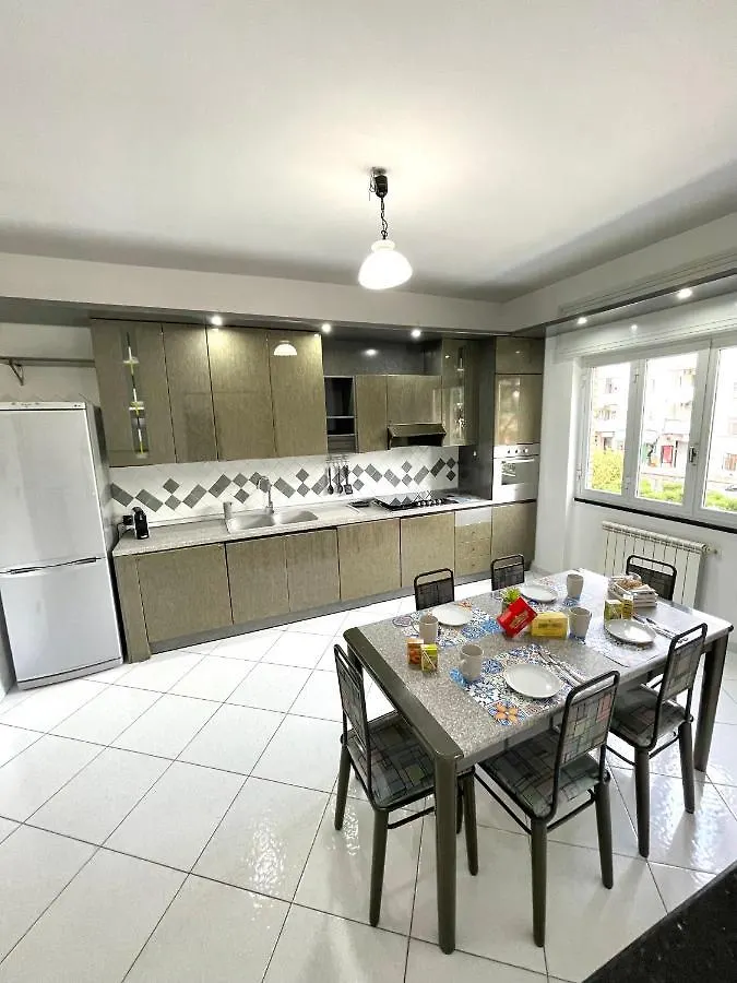 Madras Apartment San Giorgio a Cremano Italy